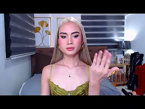 Chat +18 de JuicyCockThea ao vivo