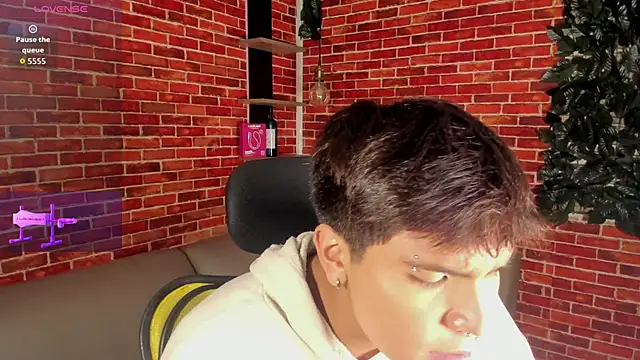 Thiago_Kozak webcam show