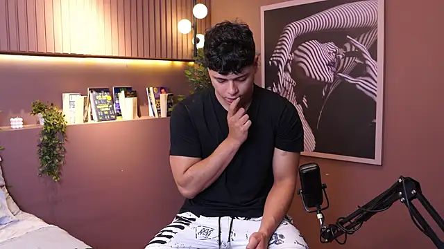 Chat XXX en directo de Ethan_occonor