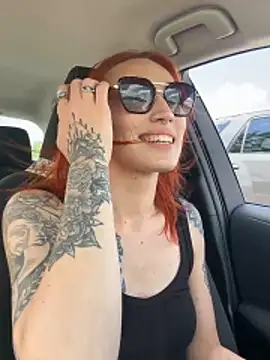 ThornsandHoney's Live XXX Chat