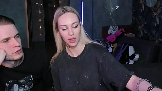 Blckmirrorr Live XXX Chat