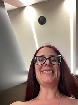 NataKitten: онлайн-секс-чат