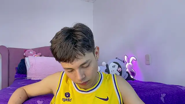 Andy_Belier23 webcam show