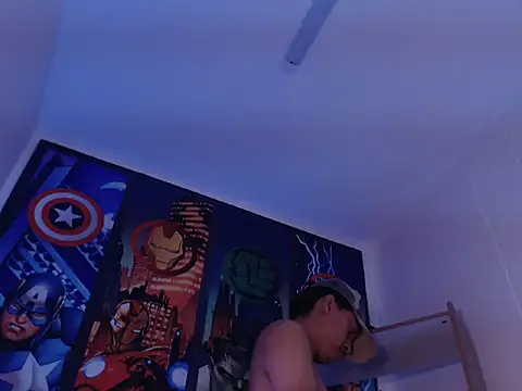 Kevin_Charless Adlı Modelin Web Kamerası Şovu