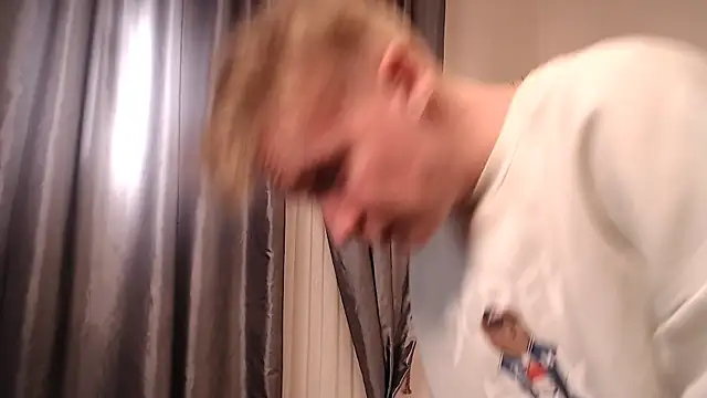 Živý XXX chat AlexxSweet