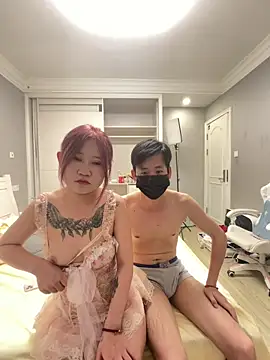 xiaohuang0013 在線直播表演