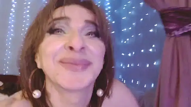 julia_renard লাইভ XXX চ্যাট