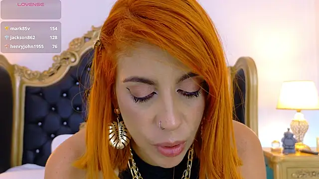 AdelinaVans লাইভ XXX চ্যাট