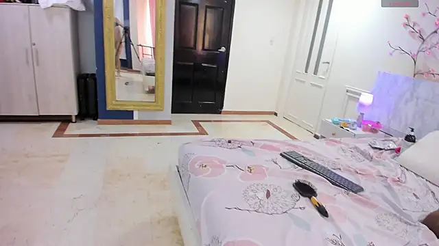 Онлайн чат XXX charolbruce_1