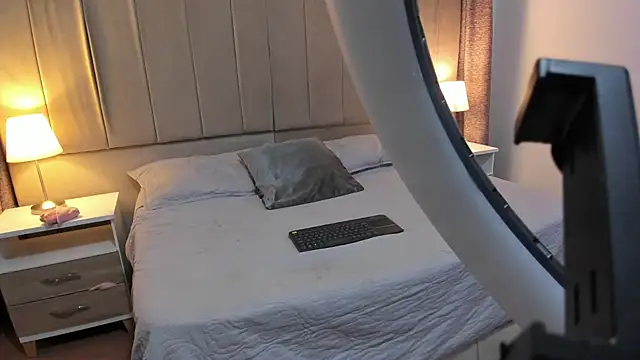 แชท XXX สดของ alana_gv