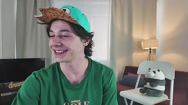 Вебкам-шоу KevinStrike