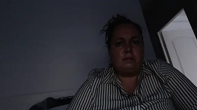 WendyRhoades Live XXX-Chat