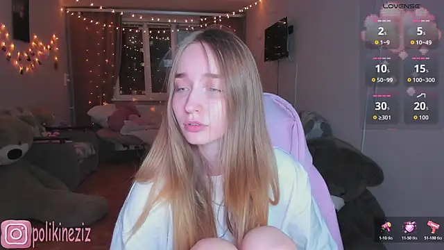 MoonDust Chat XXX in diretta