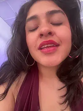 Онлайн чат XXX EmilyNoir1