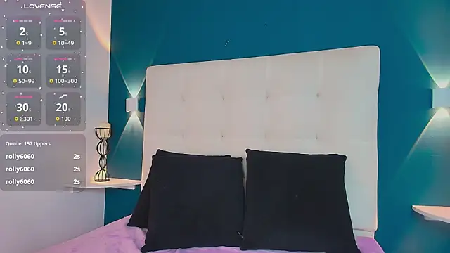 MiaaCarter_ élő XXX-chatje