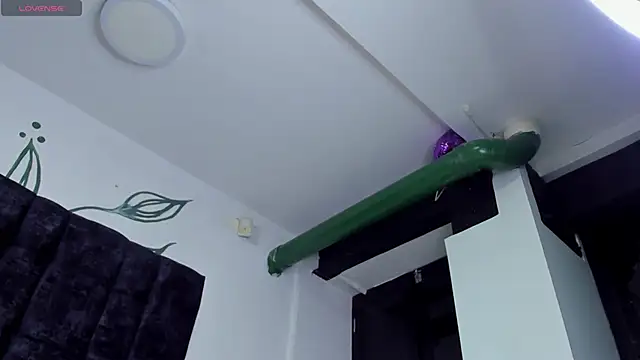 BONIE_WILLS' Live XXX Chat