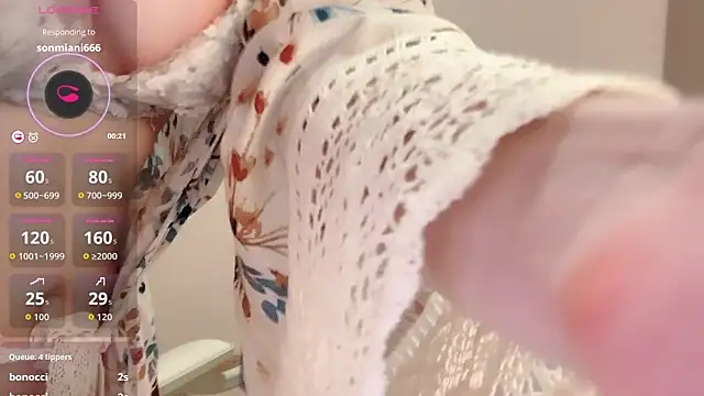 yyyuuni16 网络视讯表演