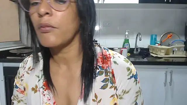 kateleyagrey live XXX chat