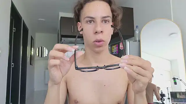 grey___27 – webcam-show