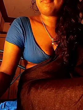 Tamil_Kavitha – Live XXX-chat