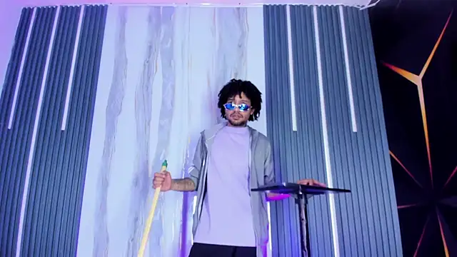 Josh_Hot_Sex Adlı Modelin Web Kamerası Şovu