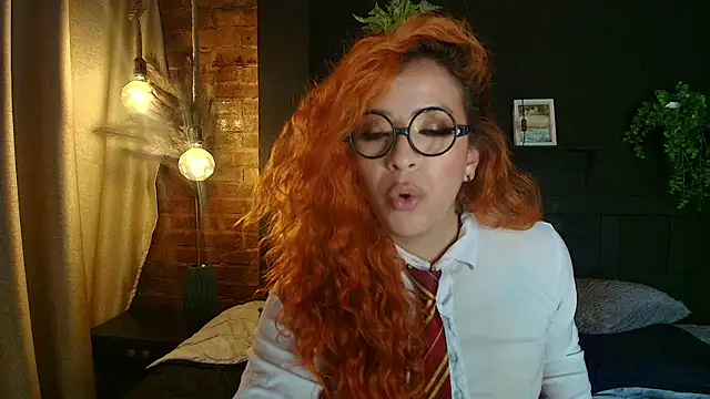 sahra_taylor_'s Live XXX Chat