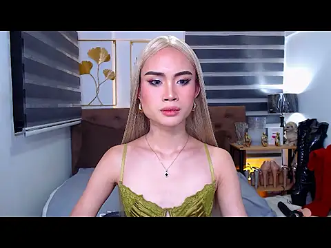 Show de JuicyCockThea na webcam