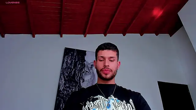 Santos_ramirez1's Live XXX Chat