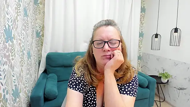 LeaPuren Live XXX chat