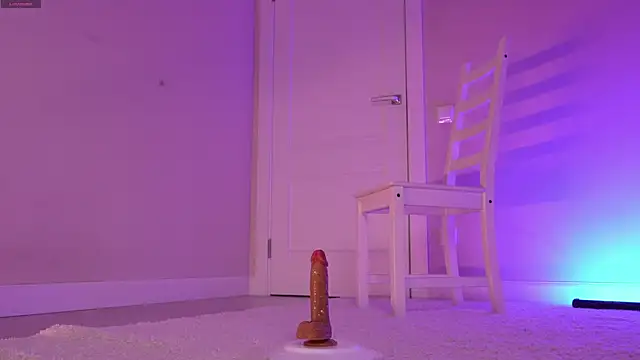 Pokazy przed kamerką – Miablueye