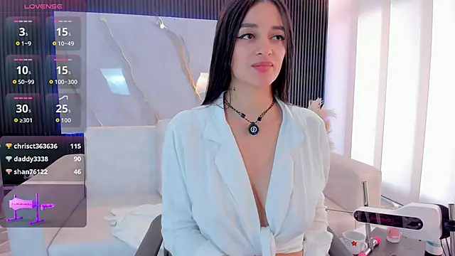 Chat XXX ao vivo de Ivaannaa_