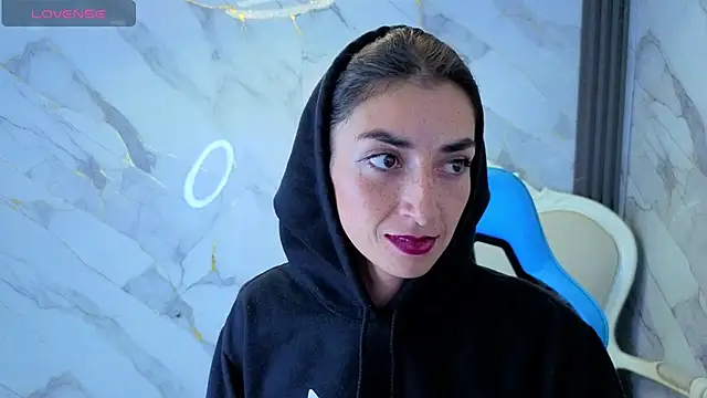 Maily_a_ Live XXX Chat