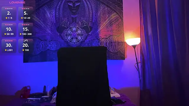 Helena__Femdom 现场XXX聊天