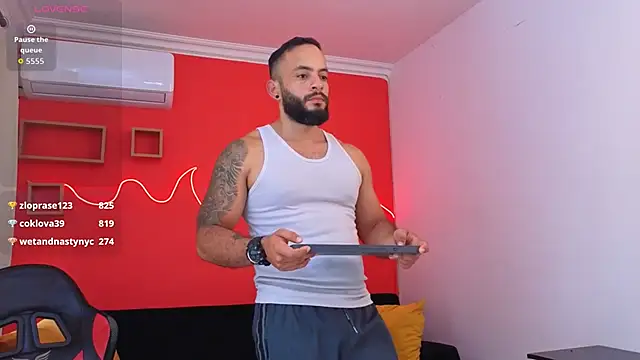 Mike_savage3 Adlı Modelin Canlı XXX Sohbeti
