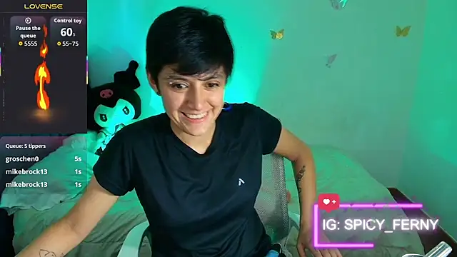 spicyferny Adlı Modelin Web Kamerası Şovu