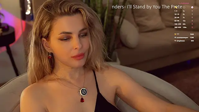 Lady--M: онлайн-секс-чат