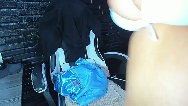 XXX chat uživo modela ScarlettSexRx