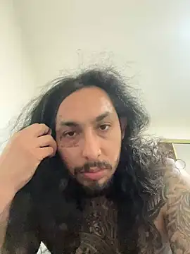 Chat XXX en directo de Longmoney444