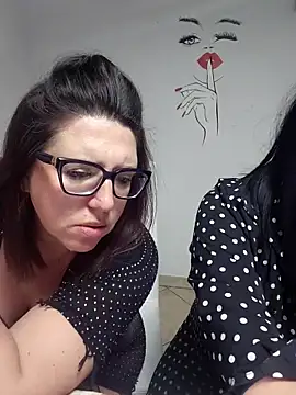 SinfulMarkedQueens Pertunjukan Webcam