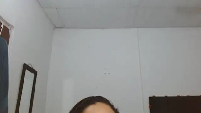 Thaliann Live XXX chat