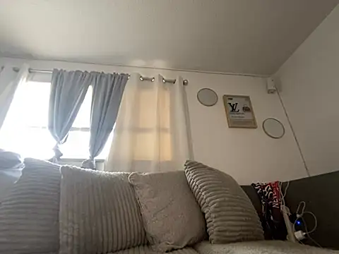 Chat +18 de Deknkei ao vivo