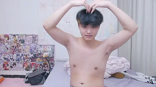 icecream-002 Adlı Modelin Web Kamerası Şovu