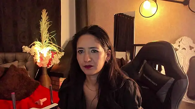 Chat +18 de Vicky_Angeel ao vivo