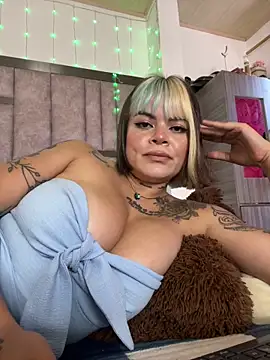 _CuteGirls_'s Live XXX Chat