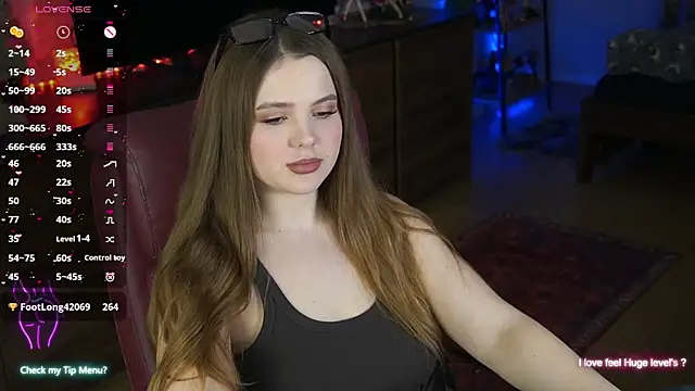 AfinaNights live XXX chat