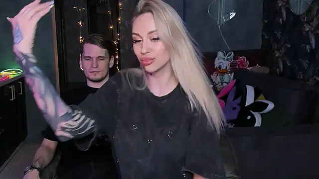 Blckmirrorr live XXX chat