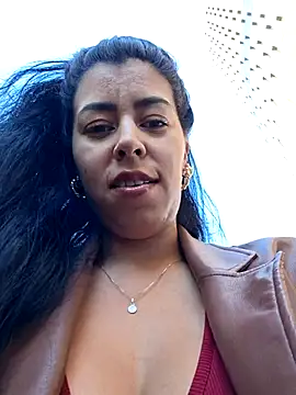 Luianna Live XXX Chat