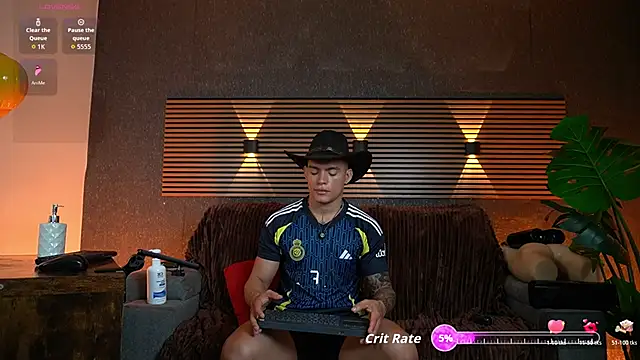 _EUFRATES_ Adlı Modelin Web Kamerası Şovu