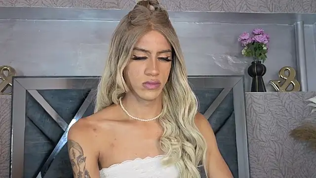 Show de megan_lenon na webcam