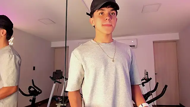 Pokazy przed kamerką – _TaylorBlack